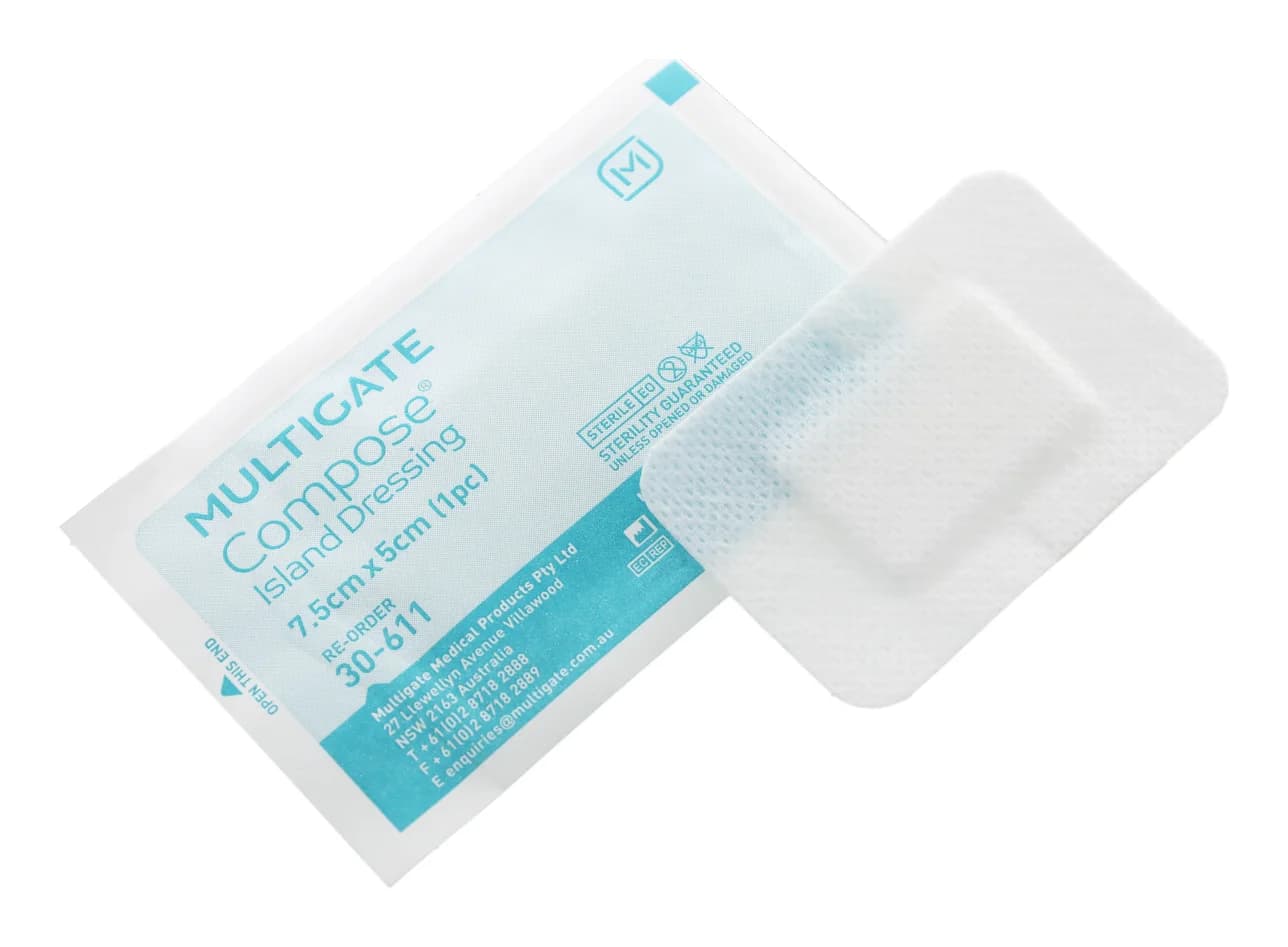 Multigate Compose non-woven island dressing 7.5 x 5 cm sterile pouch, code 30-611